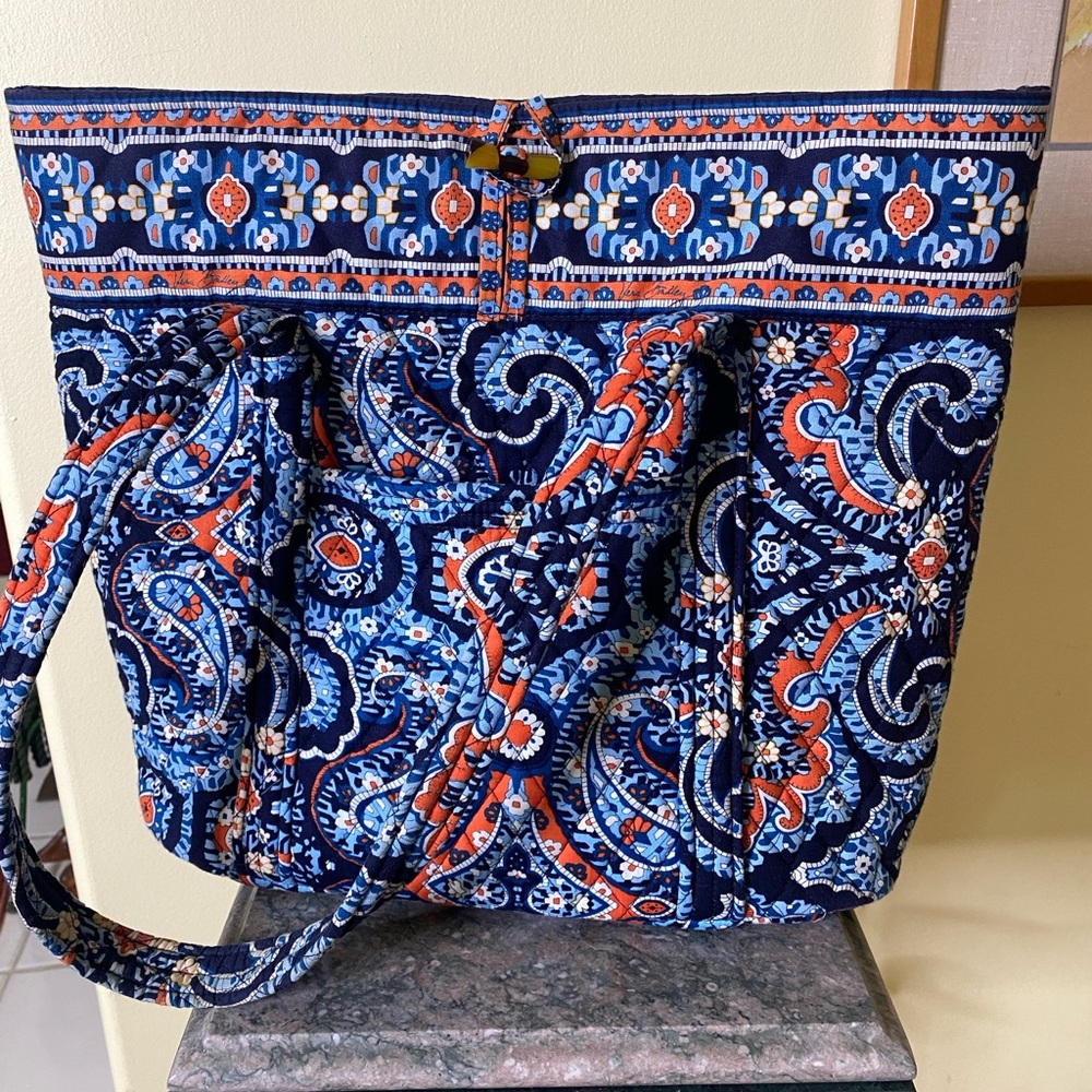 Vera Bradley Large Tote Blue and Orange Patterned cotton quilted